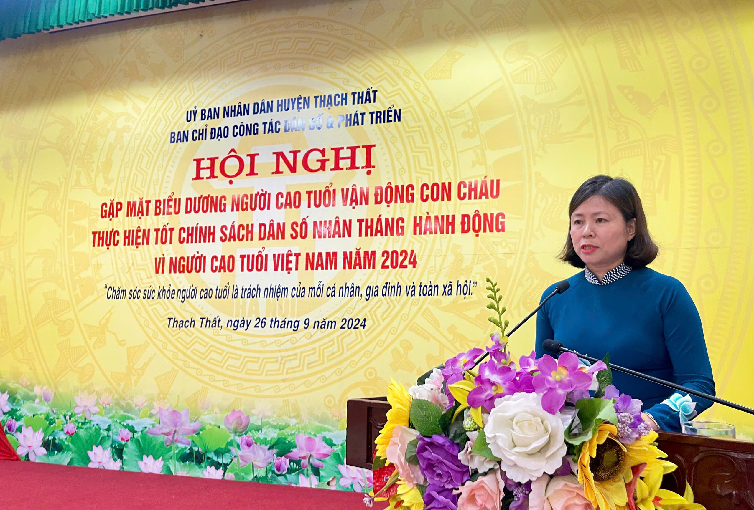 Thạch Thất: Tổ chức biểu dương 90 người cao tuổi vận động con cháu thực hiện tốt chính sách dân số năm 2024
